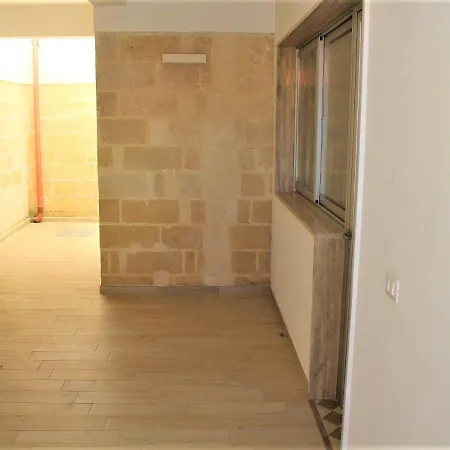 Bilo Eddy Apartamento Torre Lapillo